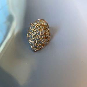 Uniquely designed gold ring